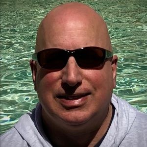 Meet your Posher, Stuart